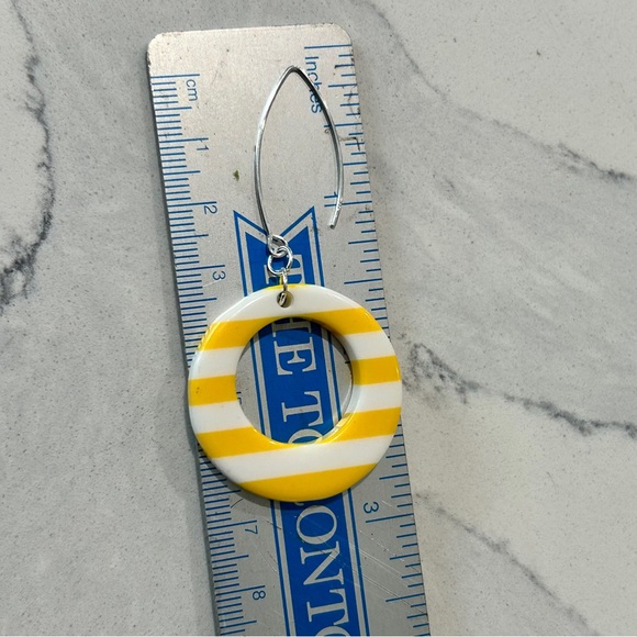 Upcycled Vintage French Plastic Hoop Dangler Earrings - Picture 4 of 7